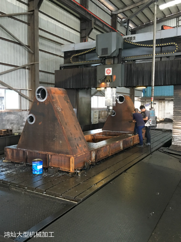 如何提高大型龍門CNC加工精度？